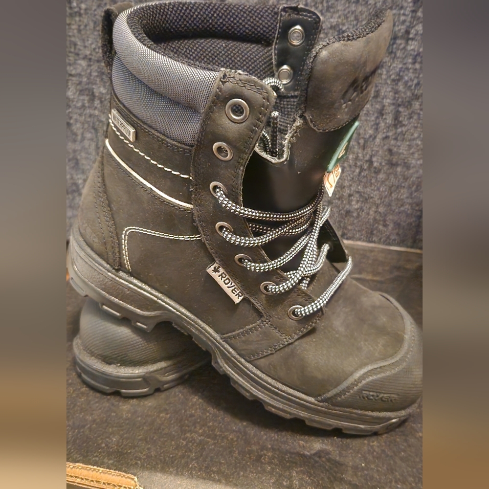 Royer boots (safety)